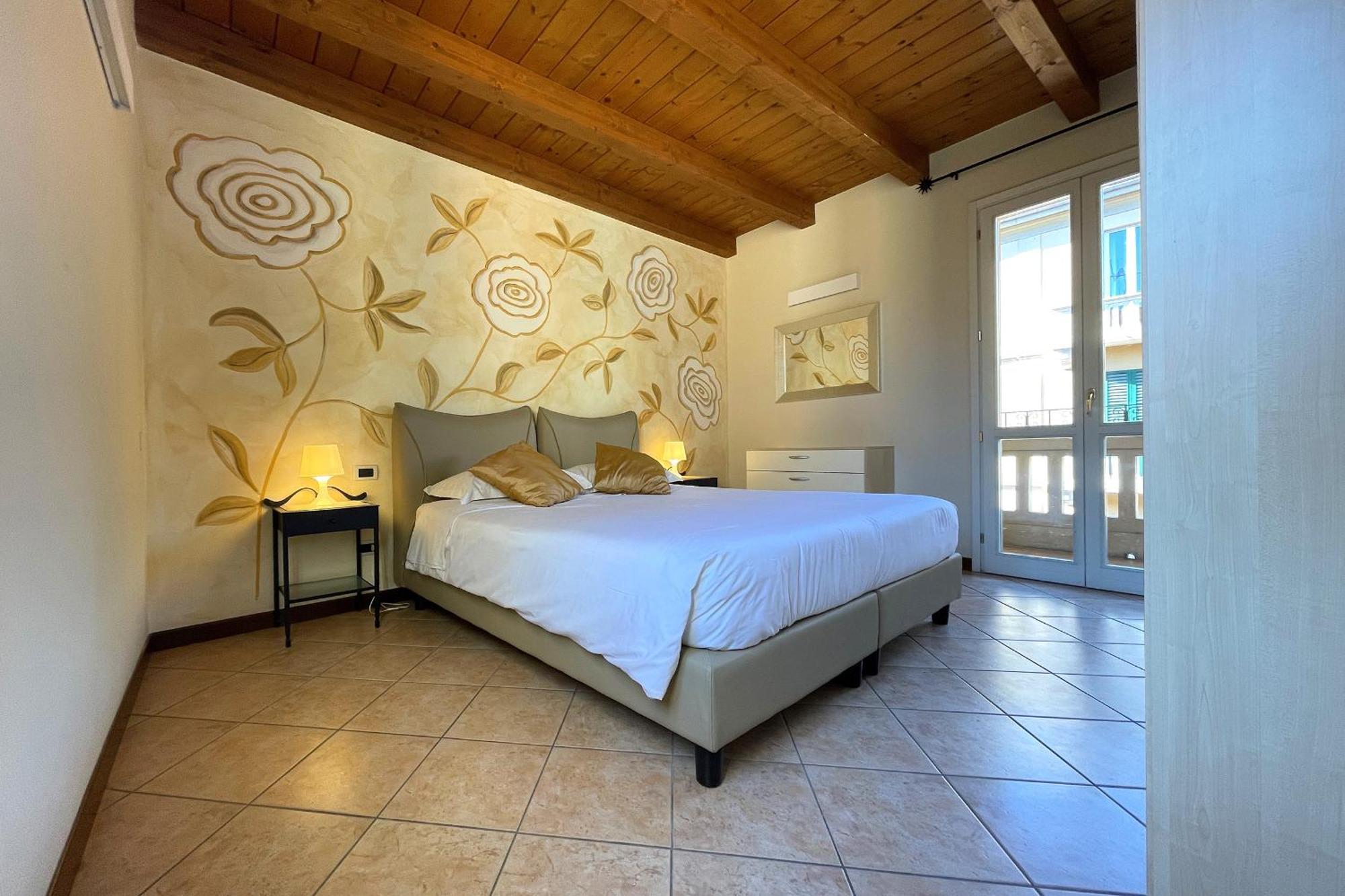 Int 6 - Suite Marco Bolonia Exterior foto