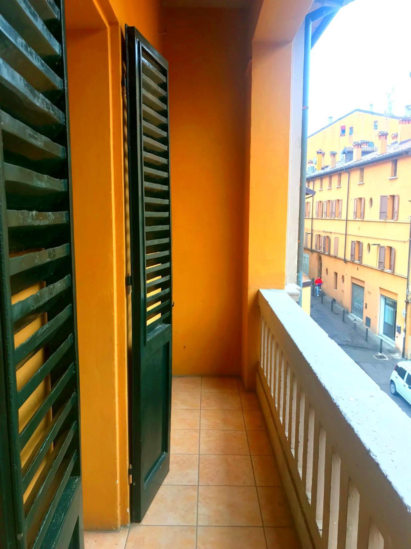 Int 6 - Suite Marco Bolonia Exterior foto